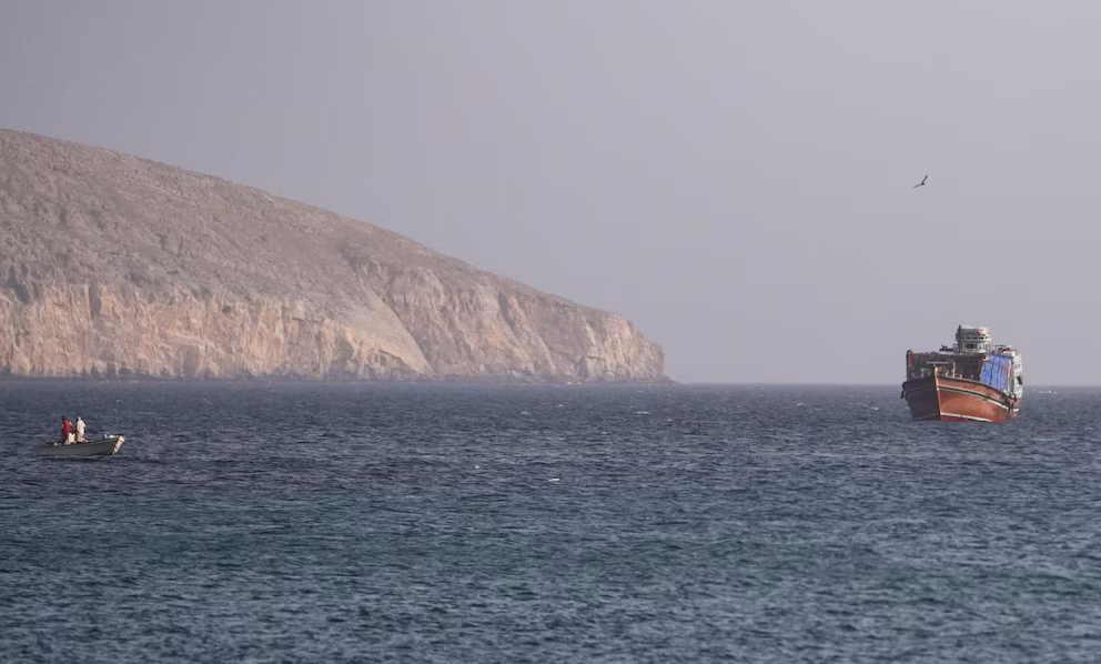 ONU instó a la evacuación de 6.000 marineros atrapados en el estrecho de Ormuz