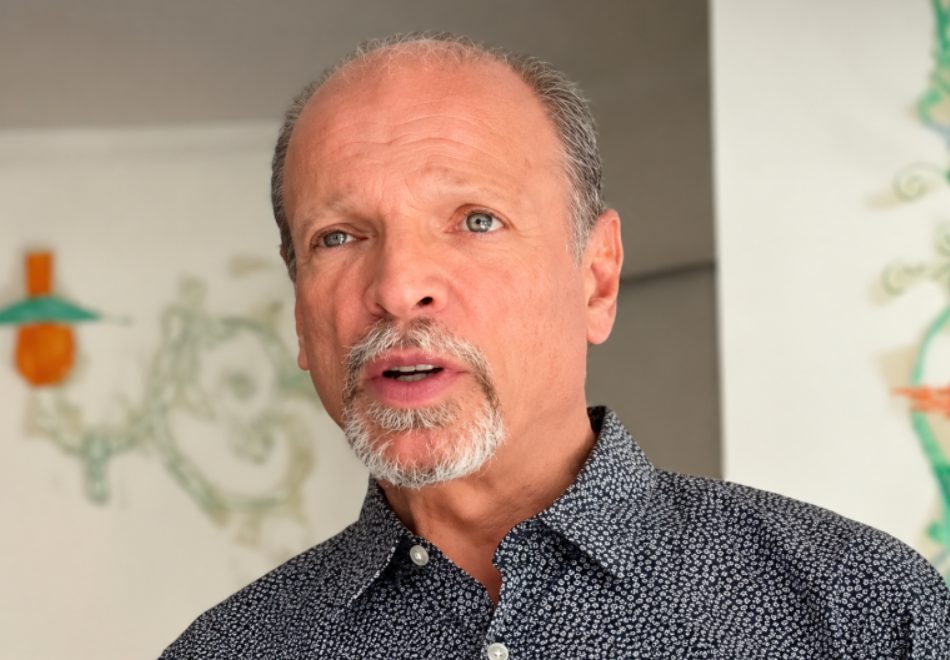 Hallaron sin vida al artista plástico Fernando Wamprechts en su casa de Valencia