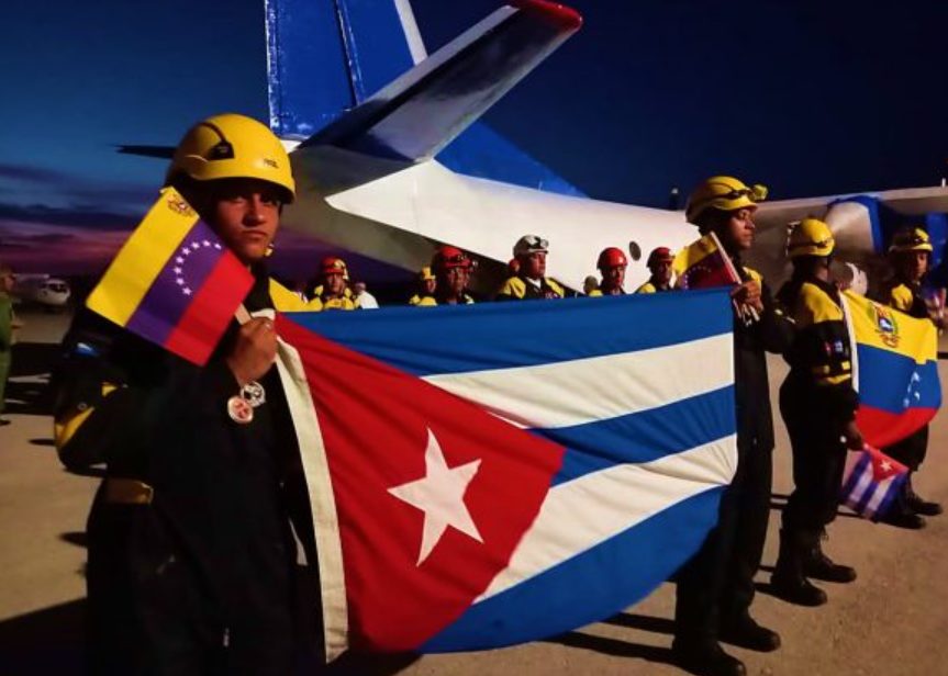Regresó a Cuba el equipo de rescatistas y médicos enviado a Venezuela tras el doble sismo