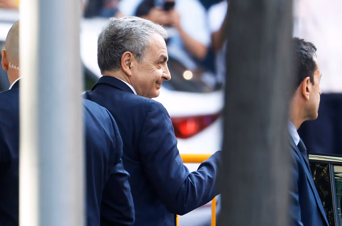 El empresario Julio Martínez señala a Rodríguez Zapatero en el rescate de Plus Ultra