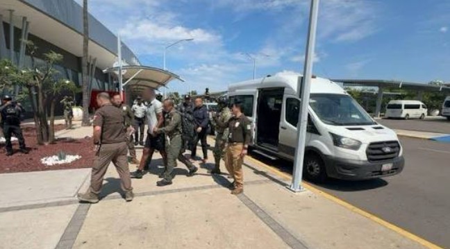 México detiene a un ciudadano estadounidense vinculado a una facción del Cartel de Sinaloa