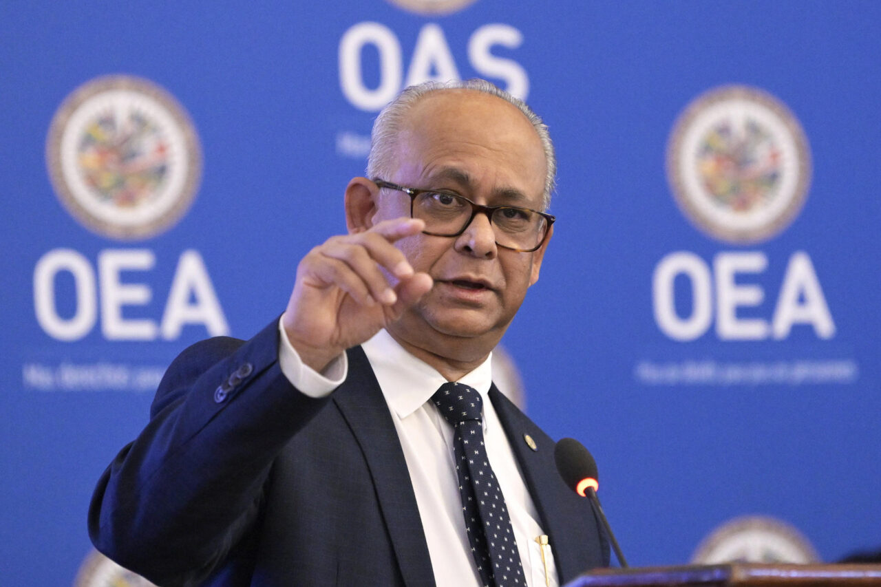 Albert Ramdin afirmó que la OEA está lista para brindar apoyo en transición democrática en Venezuela