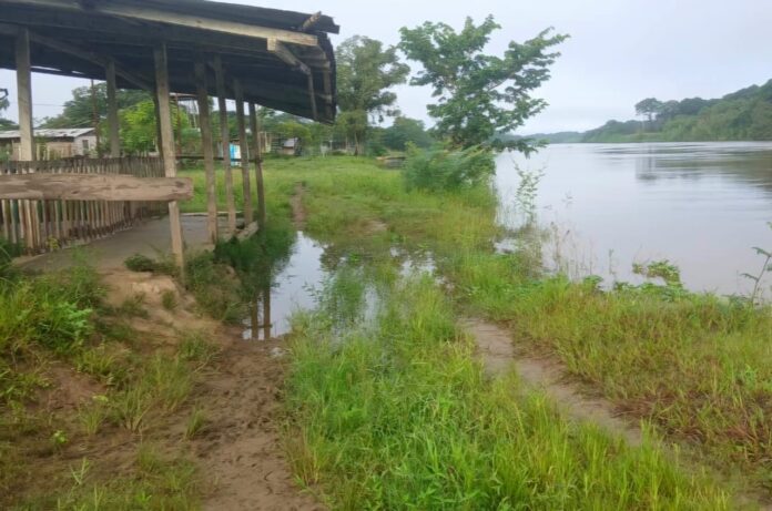 Nivel del río Orinoco en Delta Amacuro amenaza con igualar o superar el desastre de 2025