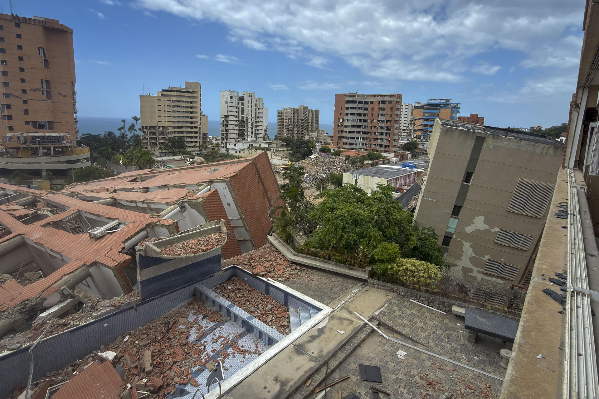 Chavismo accedió a 346 millones de dólares en el FMI para reconstruir viviendas tras los terremotos