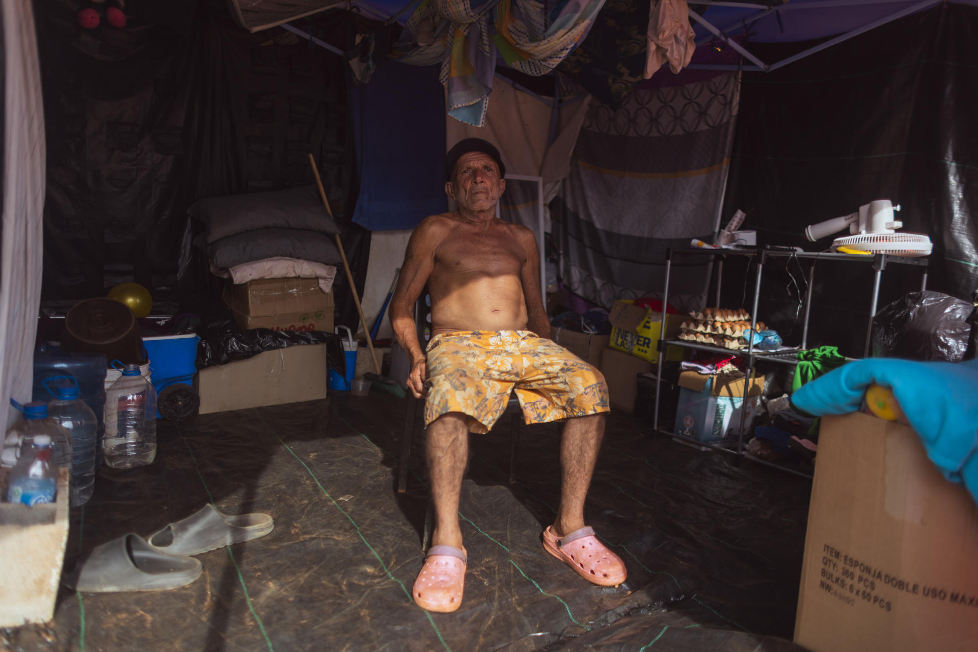 Los desgarradores testimonios de algunos sobrevivientes de La Guaira tras un mes de los terremotos