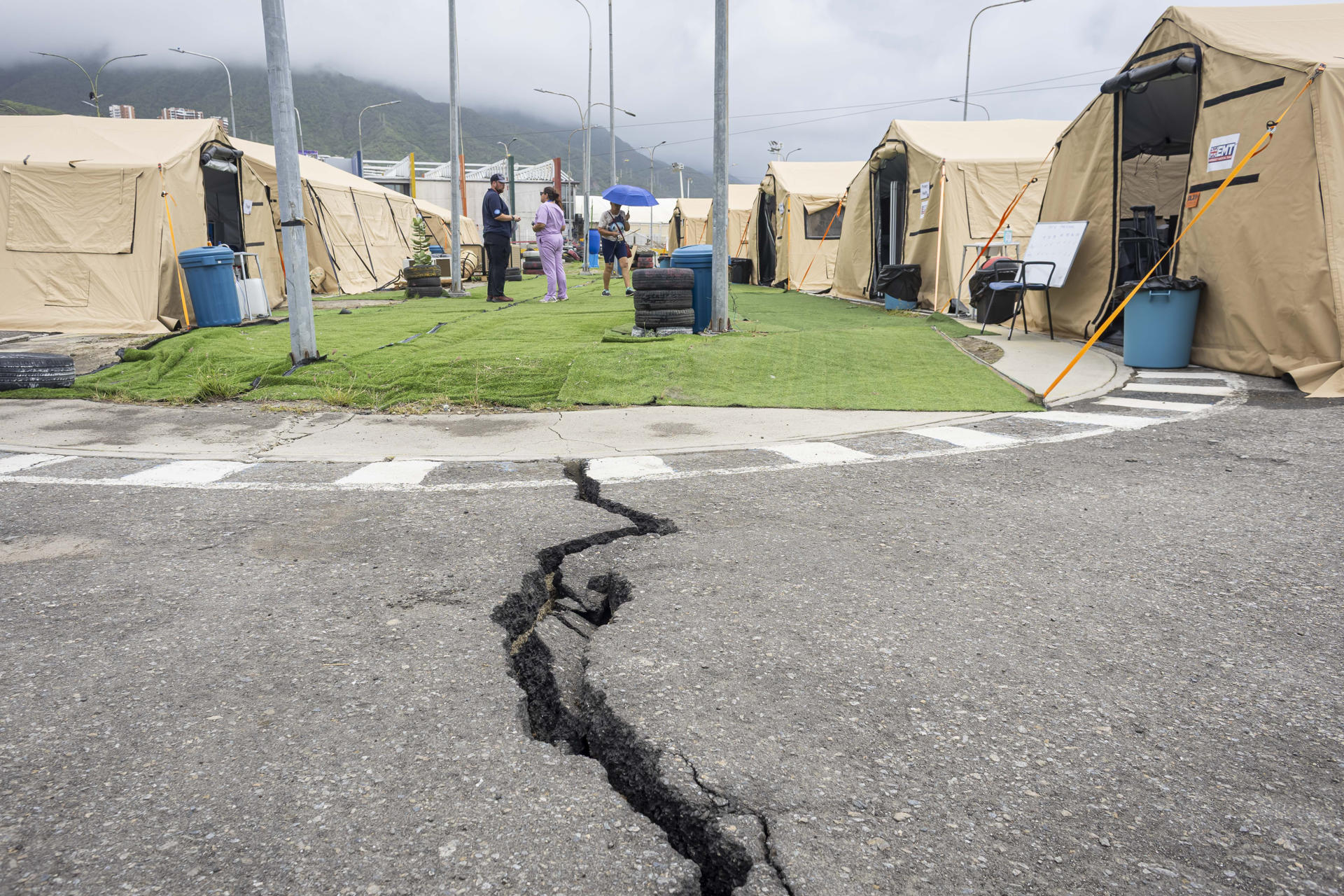 ¿Cuál debe ser la ruta técnica para la reconstrucción tras el doble terremoto en Venezuela?