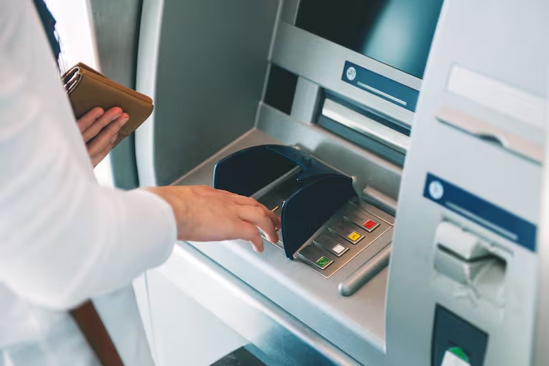 Bank of America y Wells Fargo confirmaron cierre masivo de todas las sucursales del país en septiembre