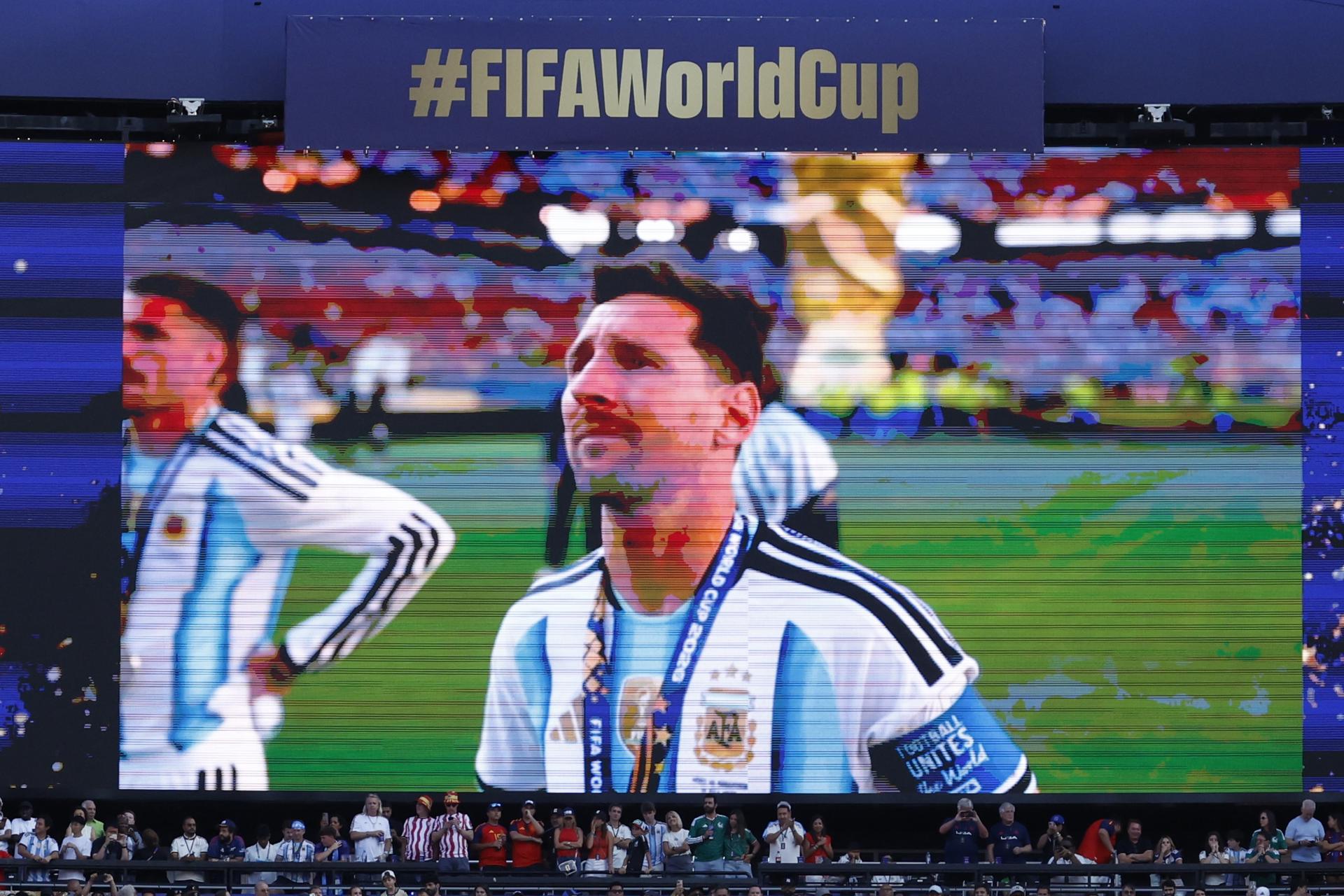 El momento en que Messi no pudo contener las lágrimas tras perder la final del Mundial (VIDEO)