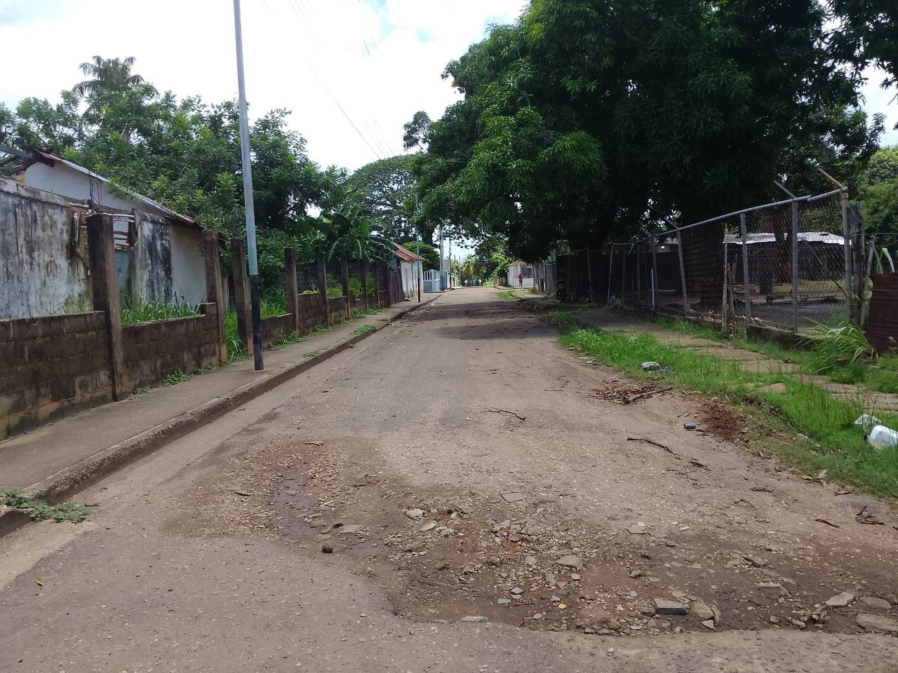En San Diego de Cabrutica las calles son el reflejo de la desidia chavista