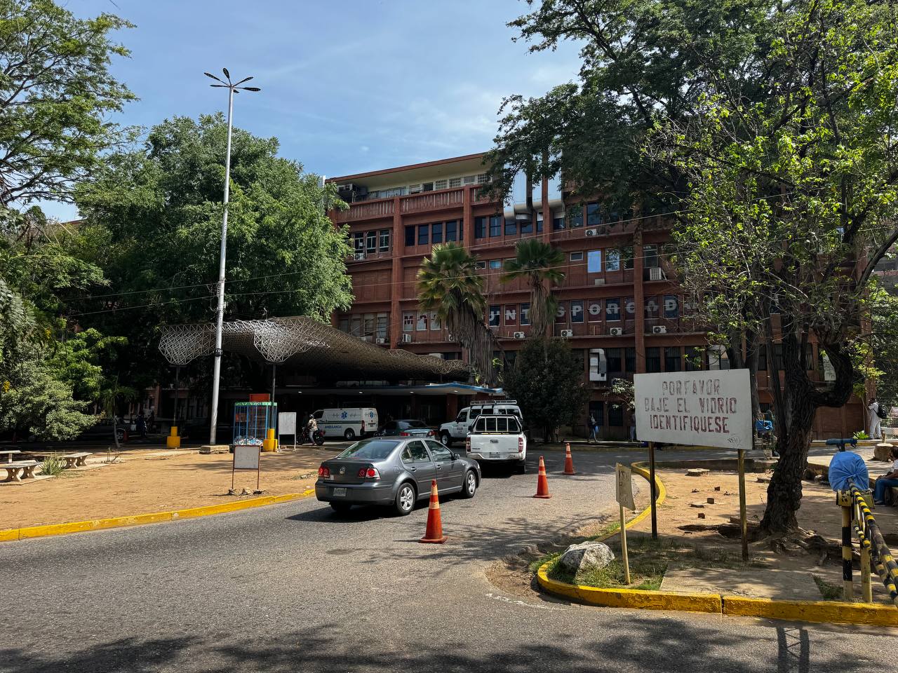 Trabajadores del hospital Luis Razetti de Barcelona pidieron capacitación ante posibles casos de hantavirus