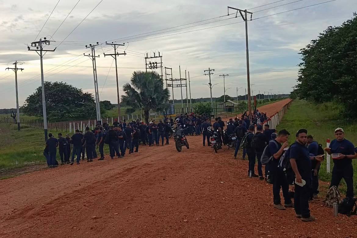 Trabajadores de Purolomo en Calabozo protestaron para exigir mejoras salariales