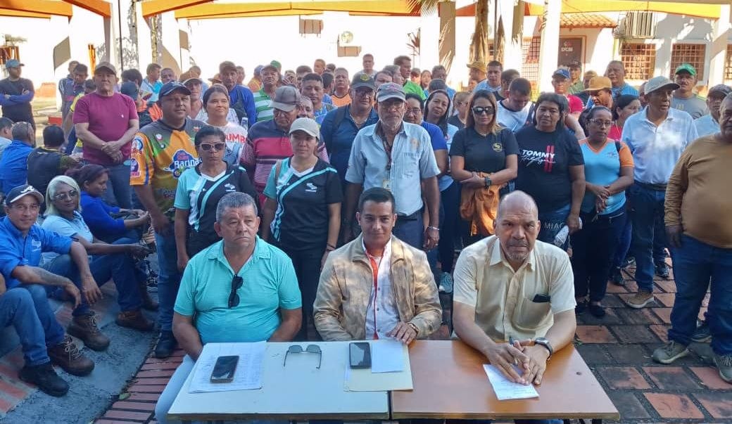Protestan trabajadores de la Unellez ante la falta de respuestas por salarios y salud