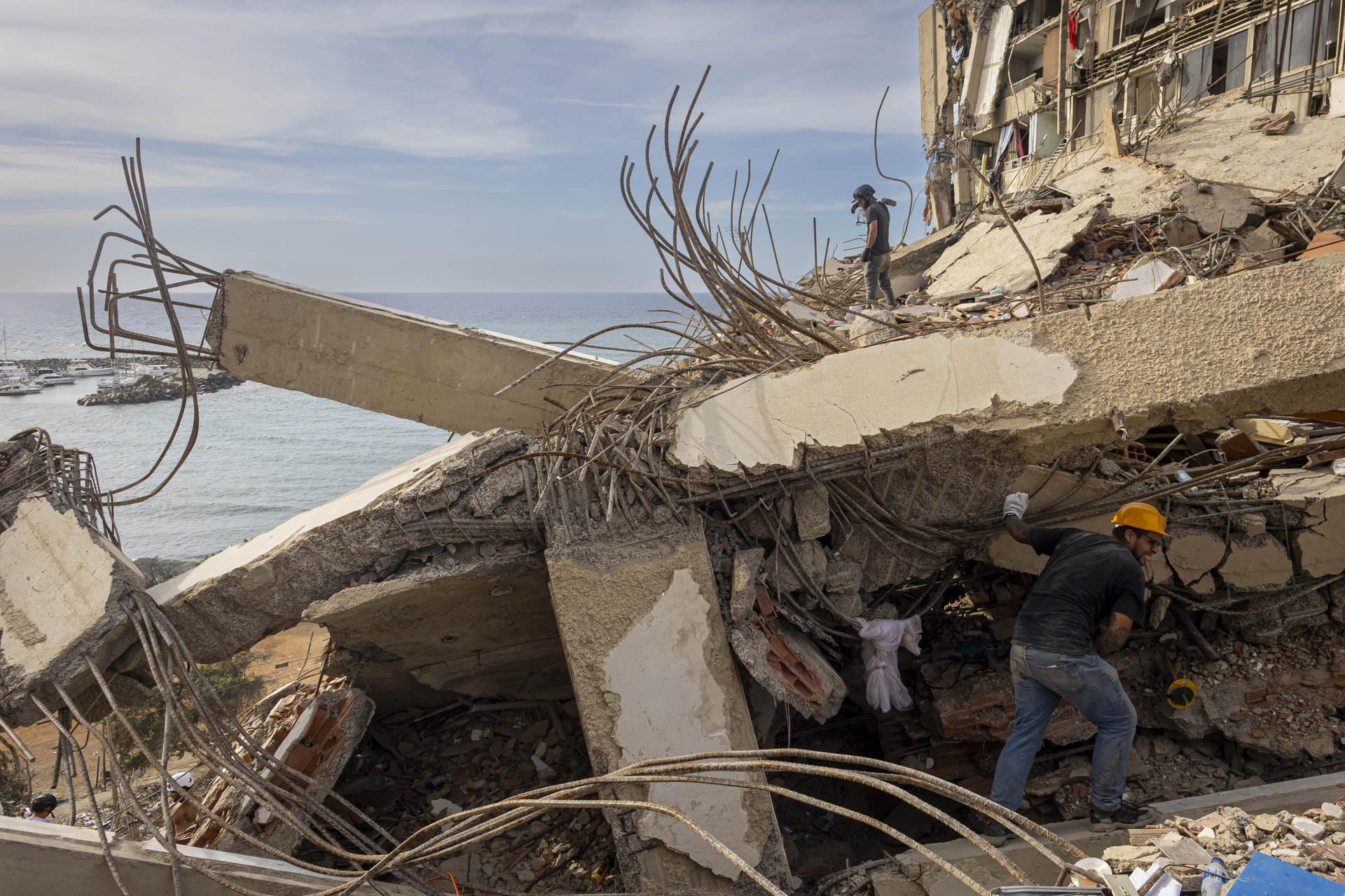 Régimen de Delcy elevó a 4.829 la cifra de muertos por los terremotos en Venezuela