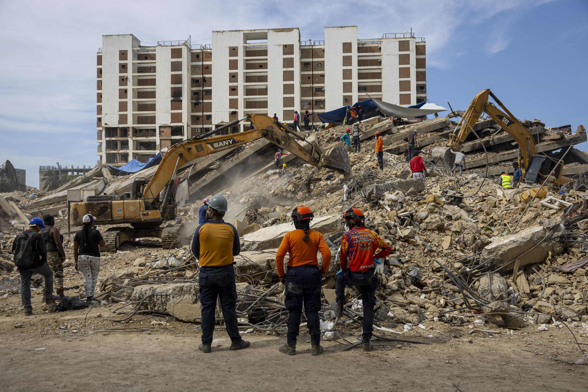 Hallaron otro cuerpo sin vida en Caribe tras 126 días de los terremotos en La Guaira