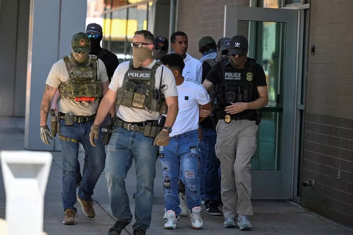 Operativos migratorios en Los Ángeles: Jueza impuso importante multa al DHS por incumplir orden judicial