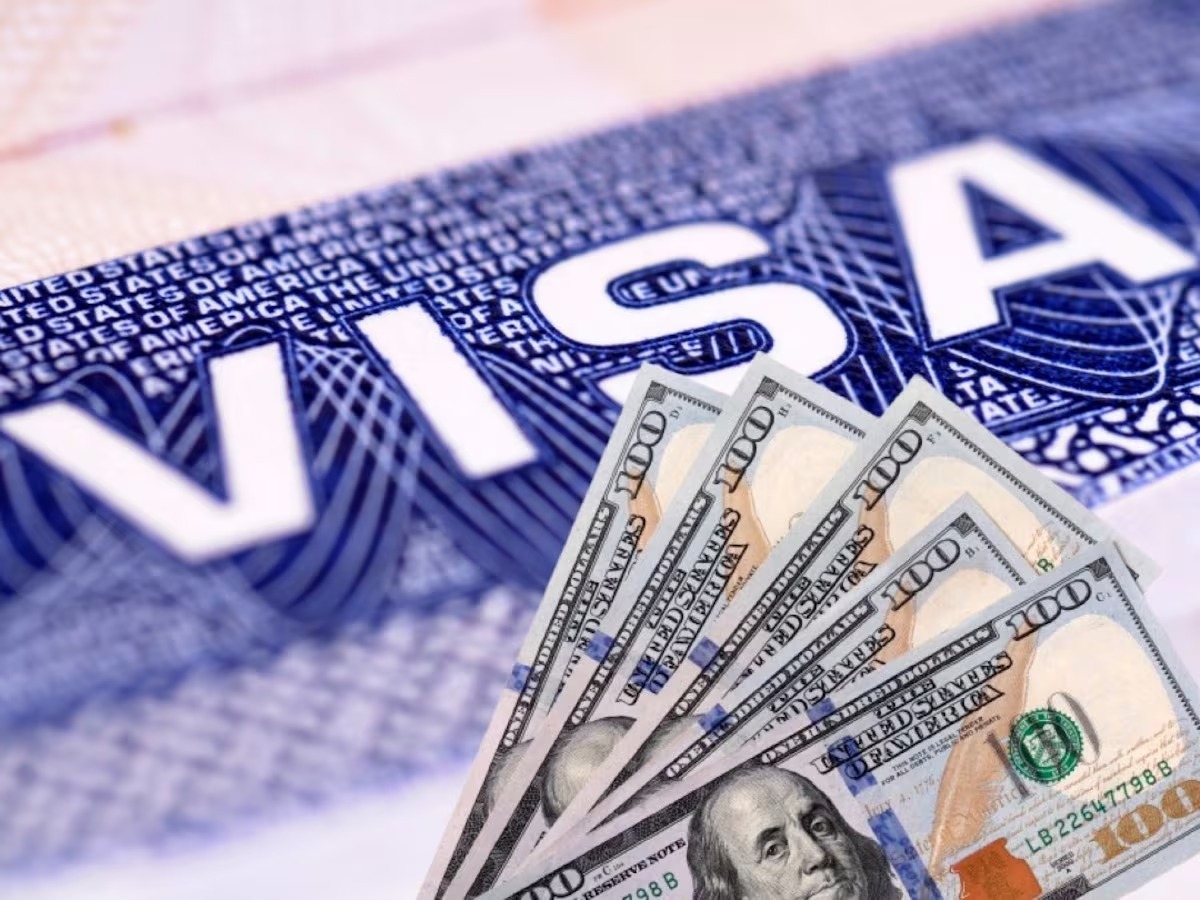 Solicitar asilo en EEUU podría hacer que algunos viajeros pierdan la fianza de su visa
