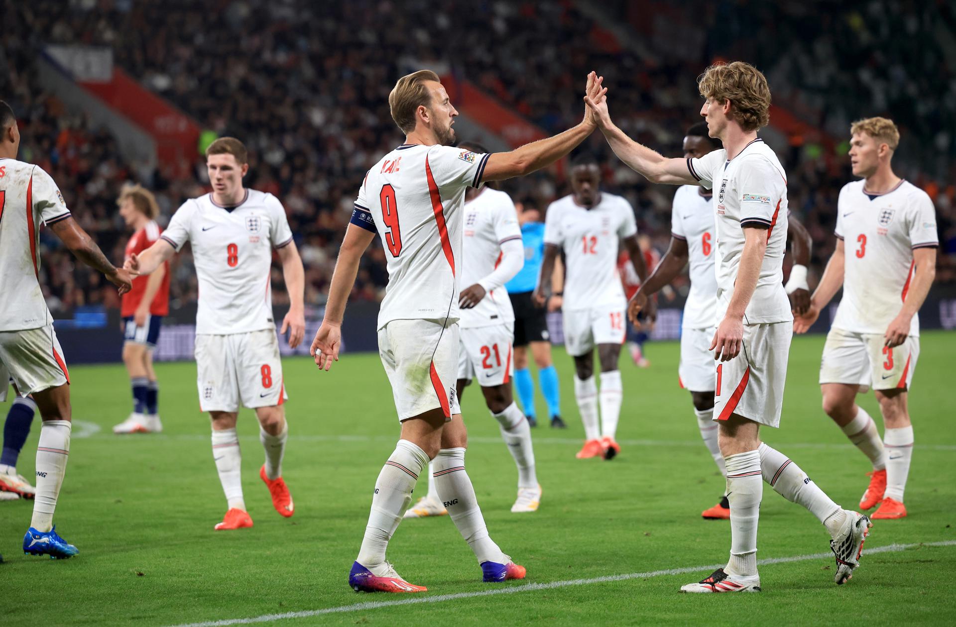 Inglaterra superó a República Checa pese a una gris actuación en Praga