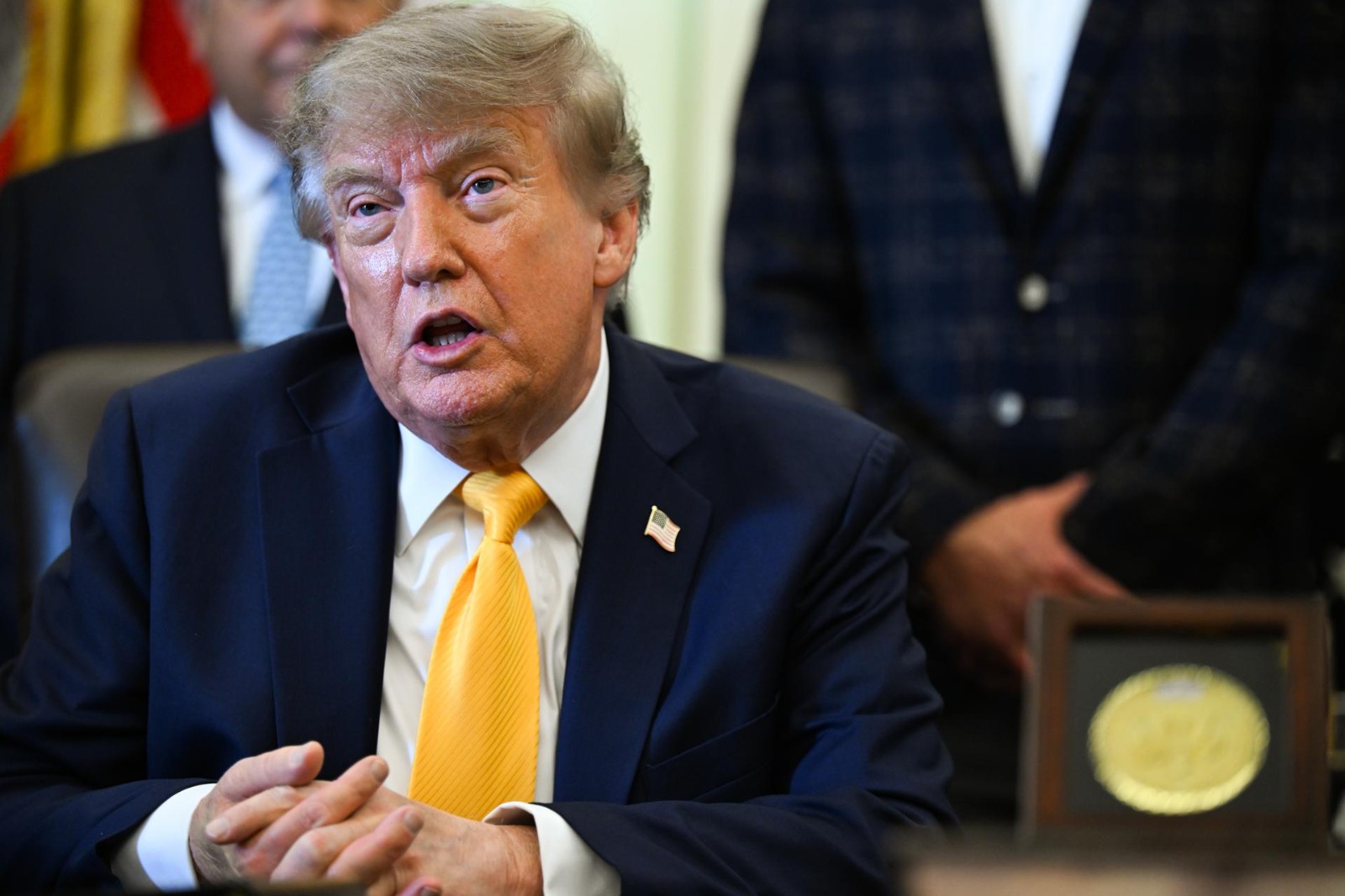 Trump volvió a generar controversia con un mapa que incorpora territorios extranjeros a EEUU