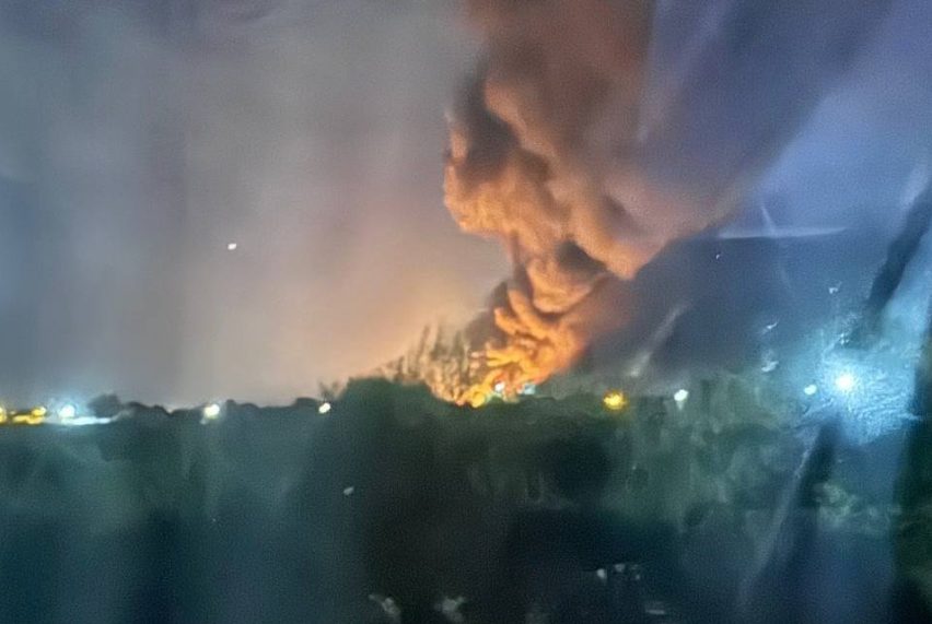 Ucrania lanzó ataque masivo de drones contra depósitos de combustible en Rusia