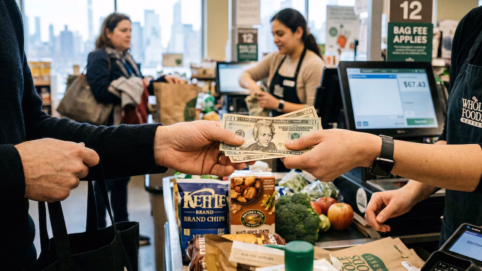 Cuánto hay que ganar para vivir cómodo en los Estados Unidos