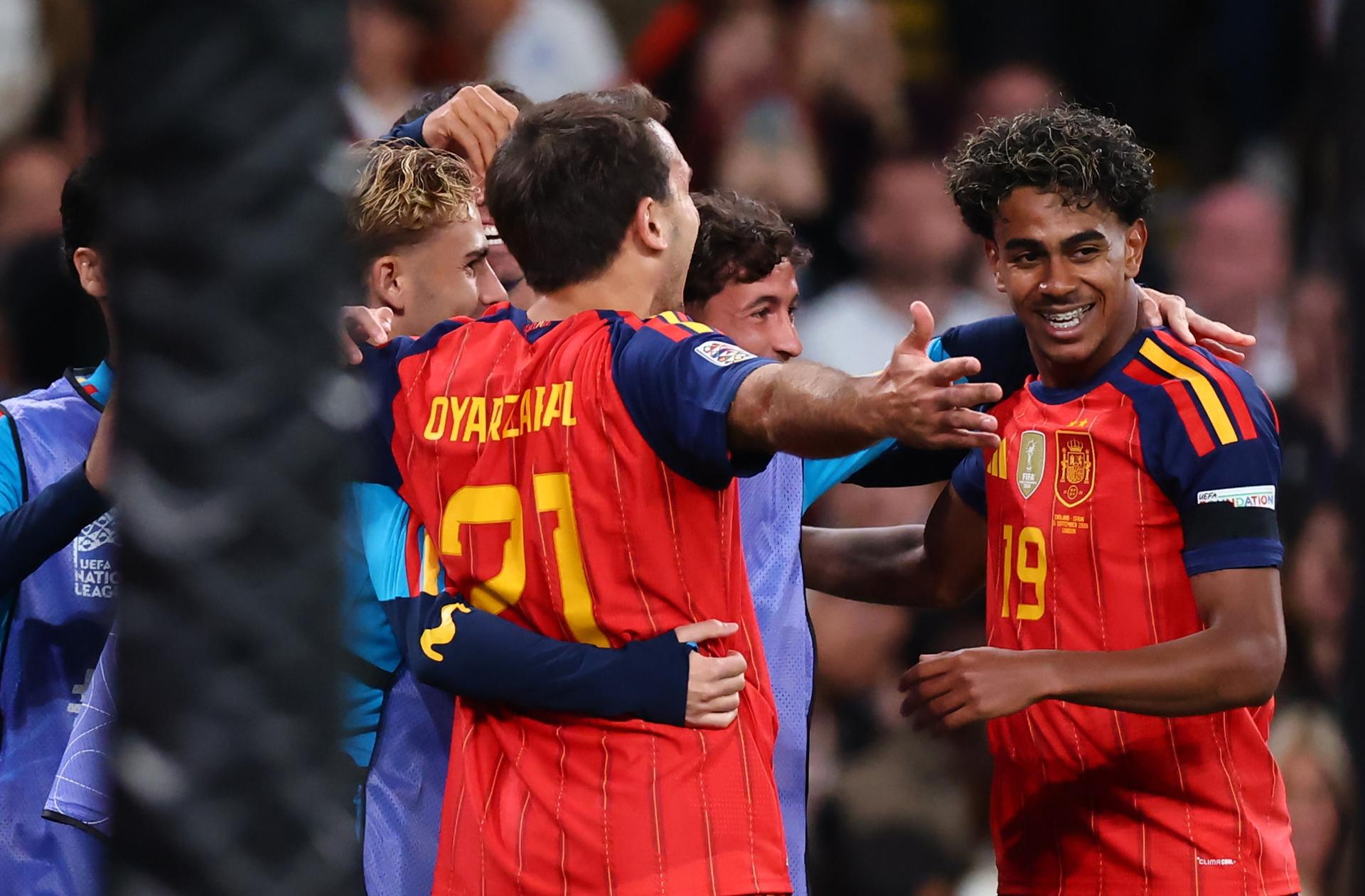 La campeona del mundo debutó en la Liga de Naciones con espectacular remontada ante Inglaterra