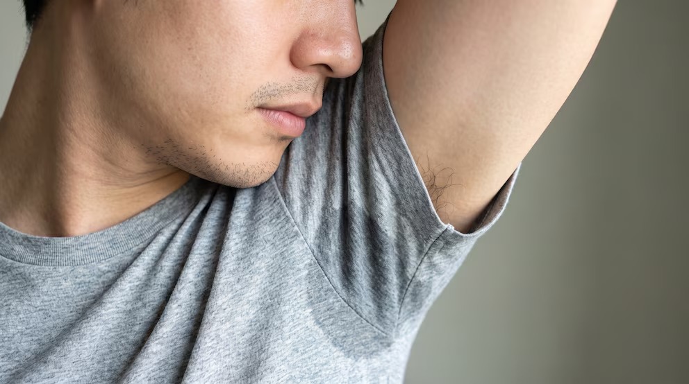 Pheromone-maxxing, la polémica tendencia en EEUU que promueve no bañarse para atraer mujeres