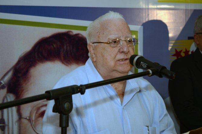 Murió Juan Vené, reconocido periodista y cronista del béisbol venezolano