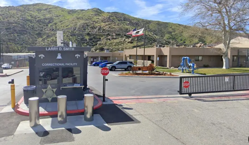 Más de un año después, la policía halló a la mujer que dejó a bebé abandonado en basurero de California