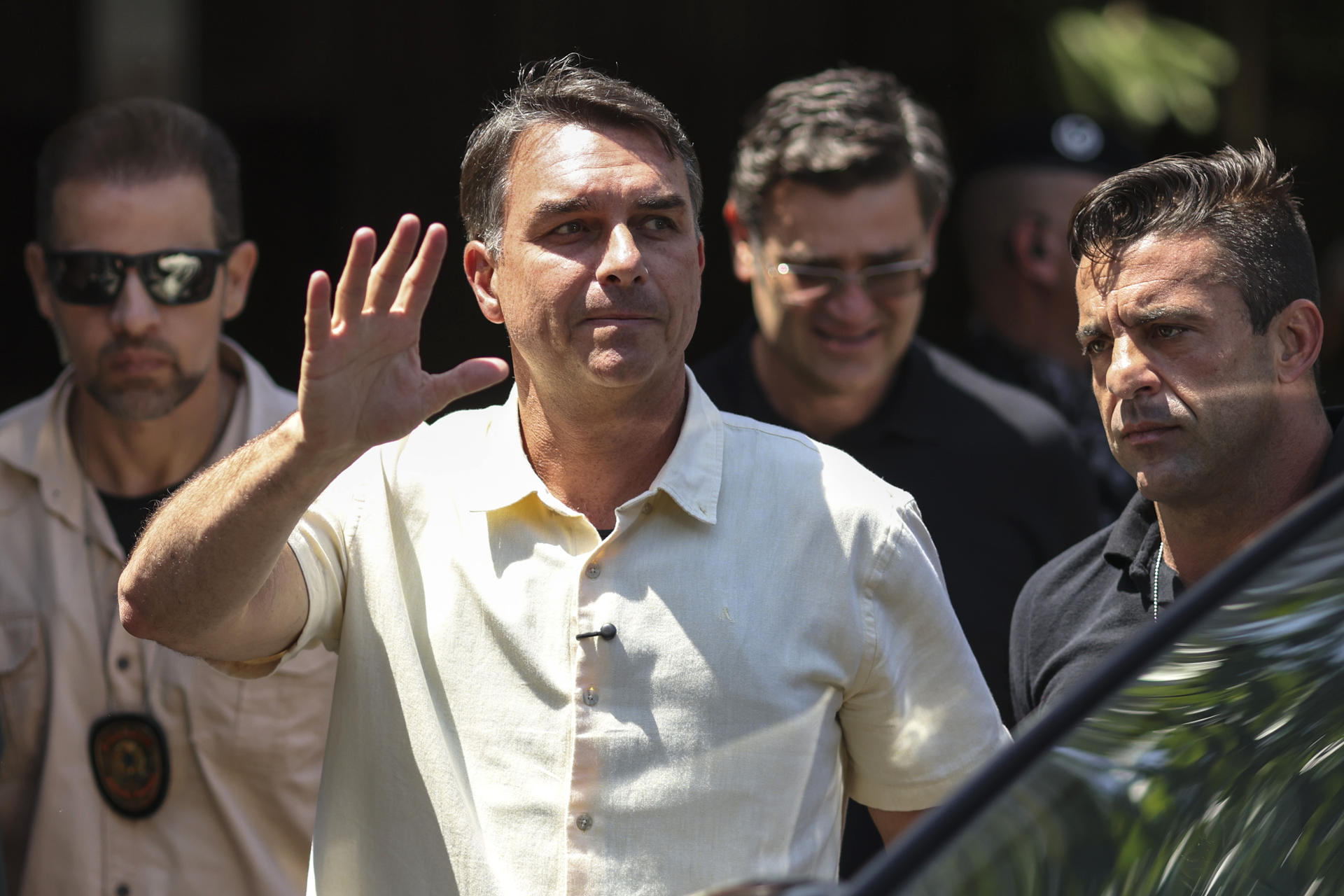 Las investigaciones que cercan a Flávio Bolsonaro