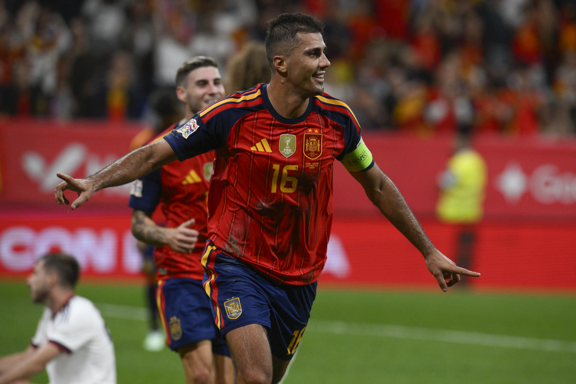 España venció a República Checa y extendió su racha a 41 partidos consecutivos sin perder