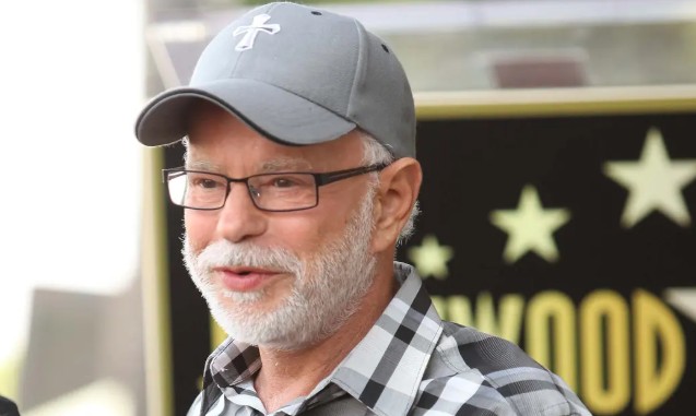 Muere el controvertido telepredicador estadounidense Jim Bakker