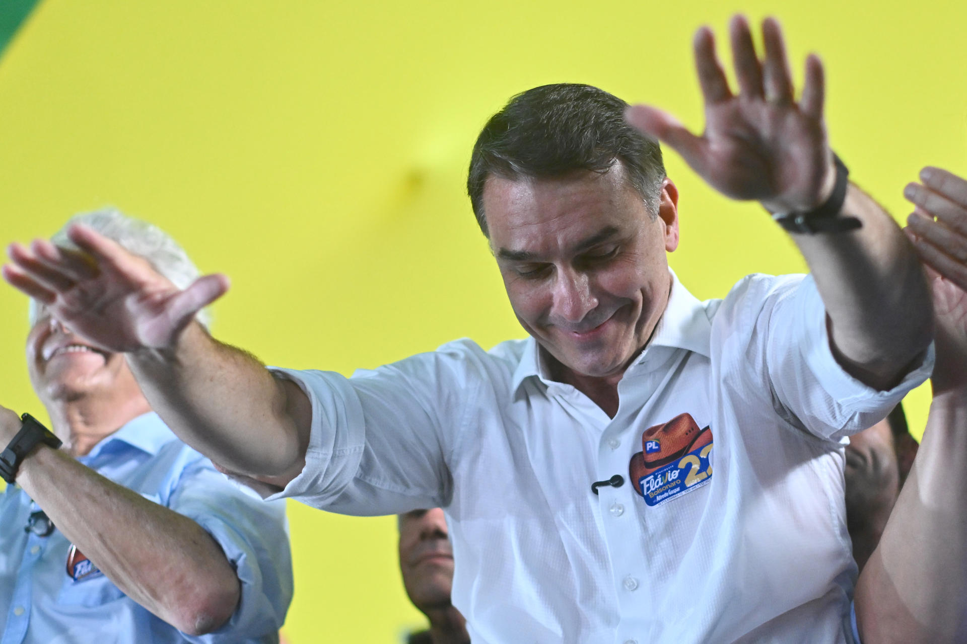 Bolsonaro promete subir las pensiones por encima de la inflación si gana las elecciones