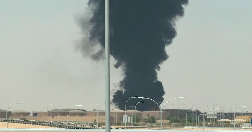 Los hutíes intensificaron sus ataques en Yemen con bombardeo a otro aeropuerto (VIDEO)
