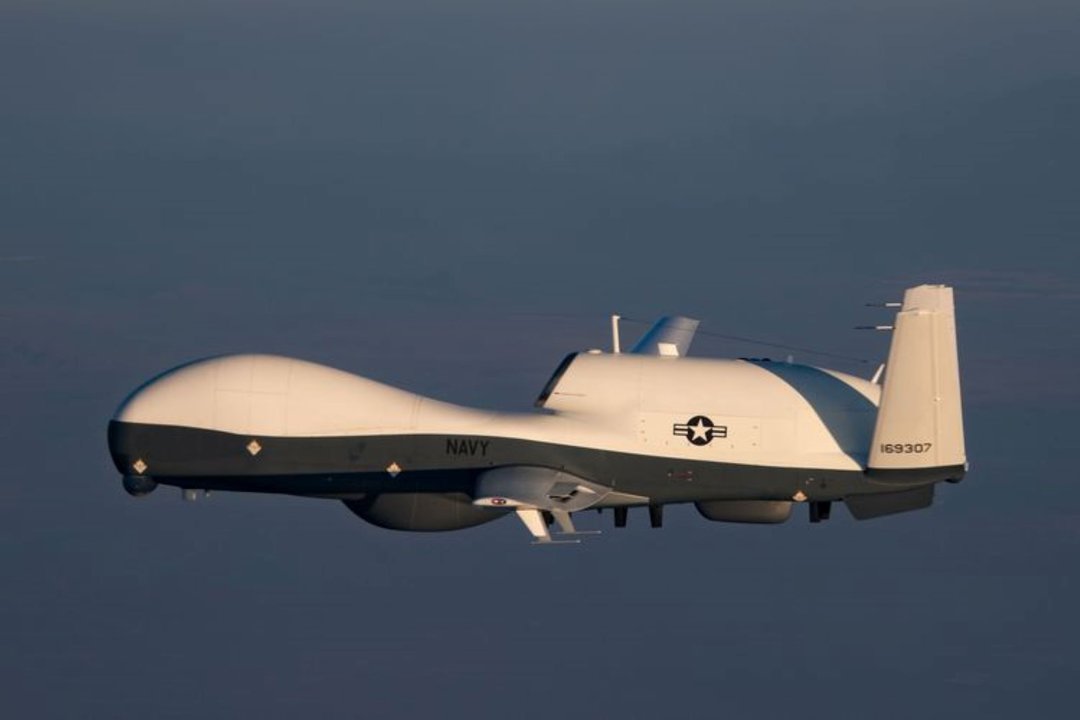 Dron militar de EEUU hizo extenso patrullaje por Cuba tras orden de arresto contra Raúl Castro