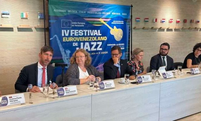 UE llevó su festival de jazz hasta La Guaira para un emotivo homenaje a las víctimas de los terremotos