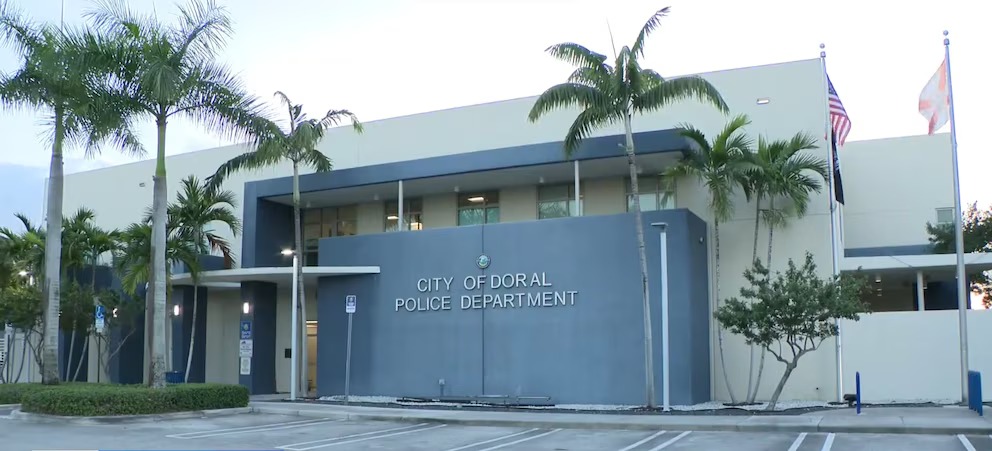 Negocio por Facebook Marketplace terminó en secuestro en Florida: la maniobra que permitió escapar a la víctima