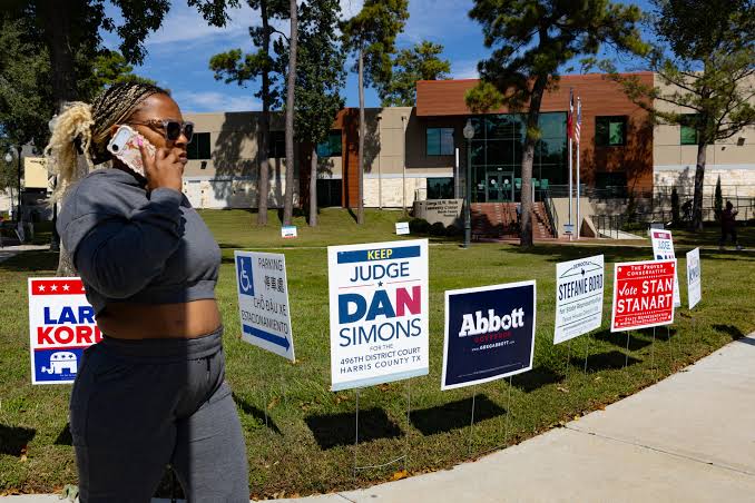 Texas rompió récords de voto anticipado en varios condados en plena pugna por el Senado