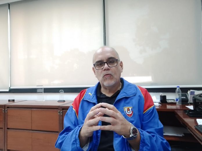 Presidente de Apucv denunció cómo el Saime influye en suspensión de beneficios a jubilados (VIDEO)